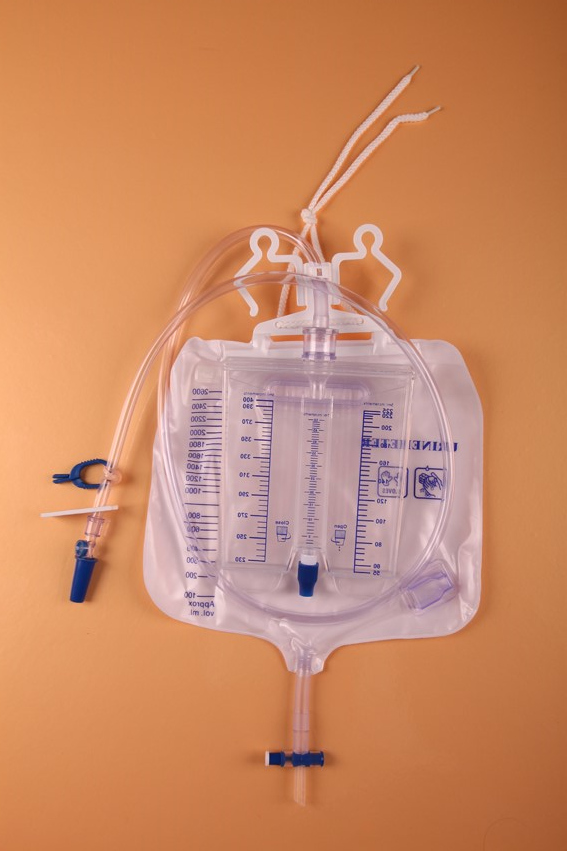 Urine drainage bag