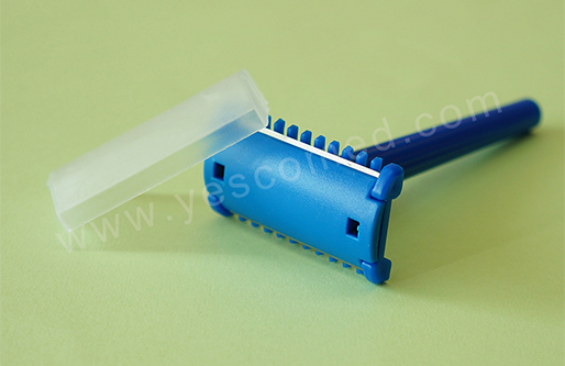 Medical disposable razor blade with double blades
